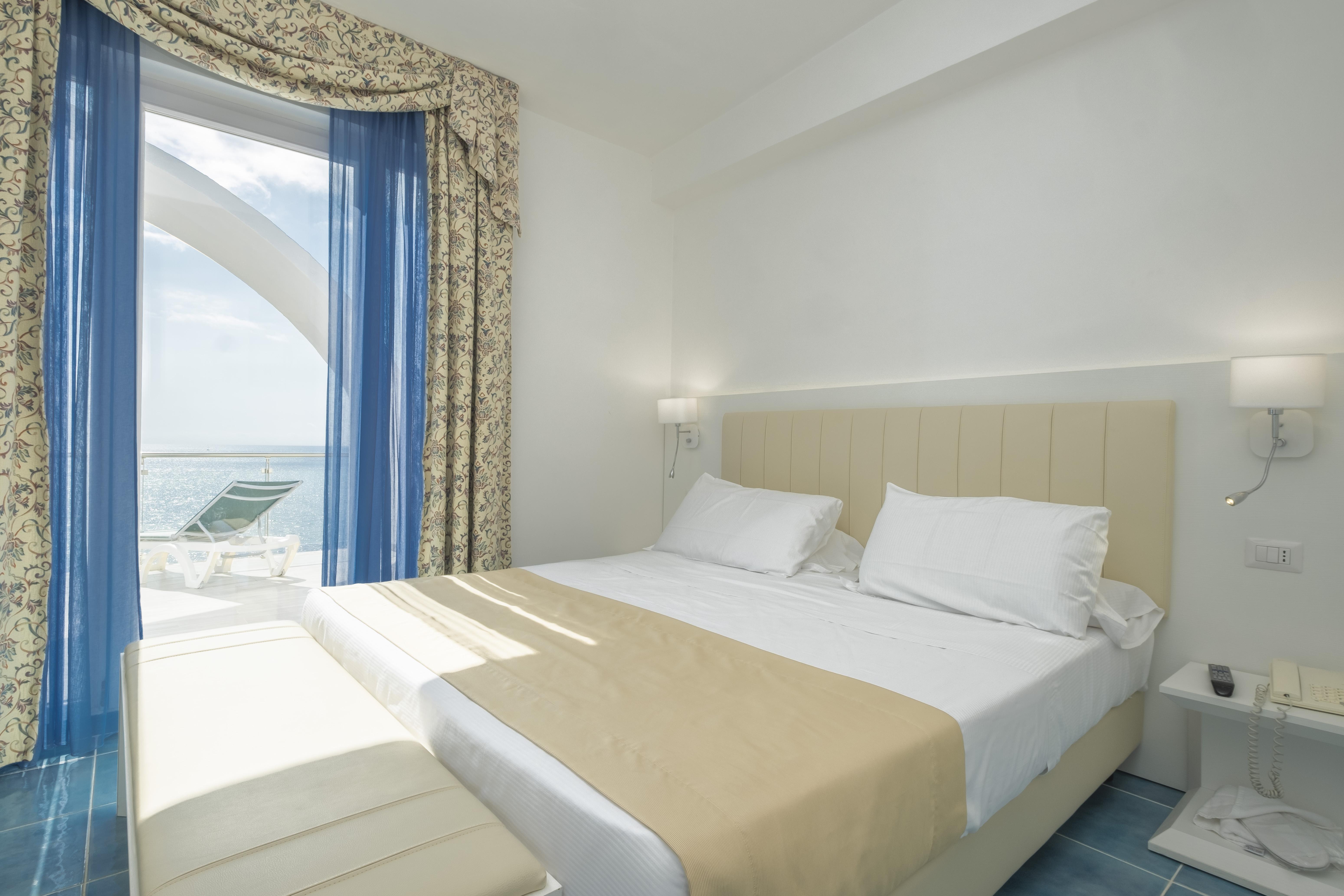 سانتا مارينيلاّ Hotel Cavalluccio Marino المظهر الخارجي الصورة