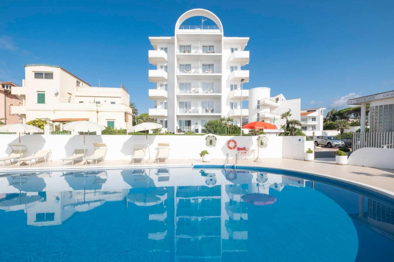 سانتا مارينيلاّ Hotel Cavalluccio Marino المظهر الخارجي الصورة