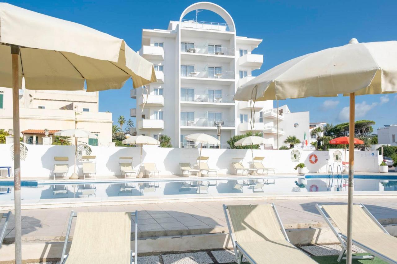 سانتا مارينيلاّ Hotel Cavalluccio Marino المظهر الخارجي الصورة